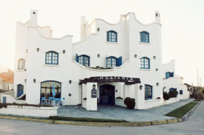 Отель Brisas Hosteria  Санта Клара Дель Мар